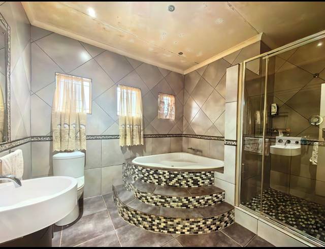 4 BEDROOM HOUSE TO LET IN SASOLBURG EXT 5